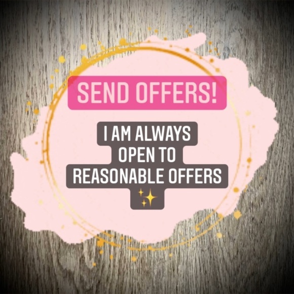 Tops - ✨SEND OFFERS!​​